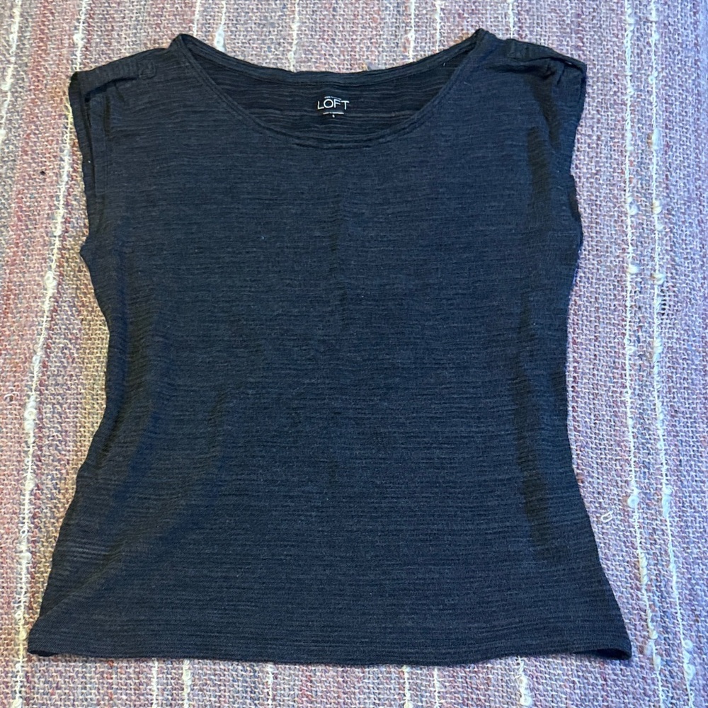 LOFT Women's Charcoal Short Sleeve Tee